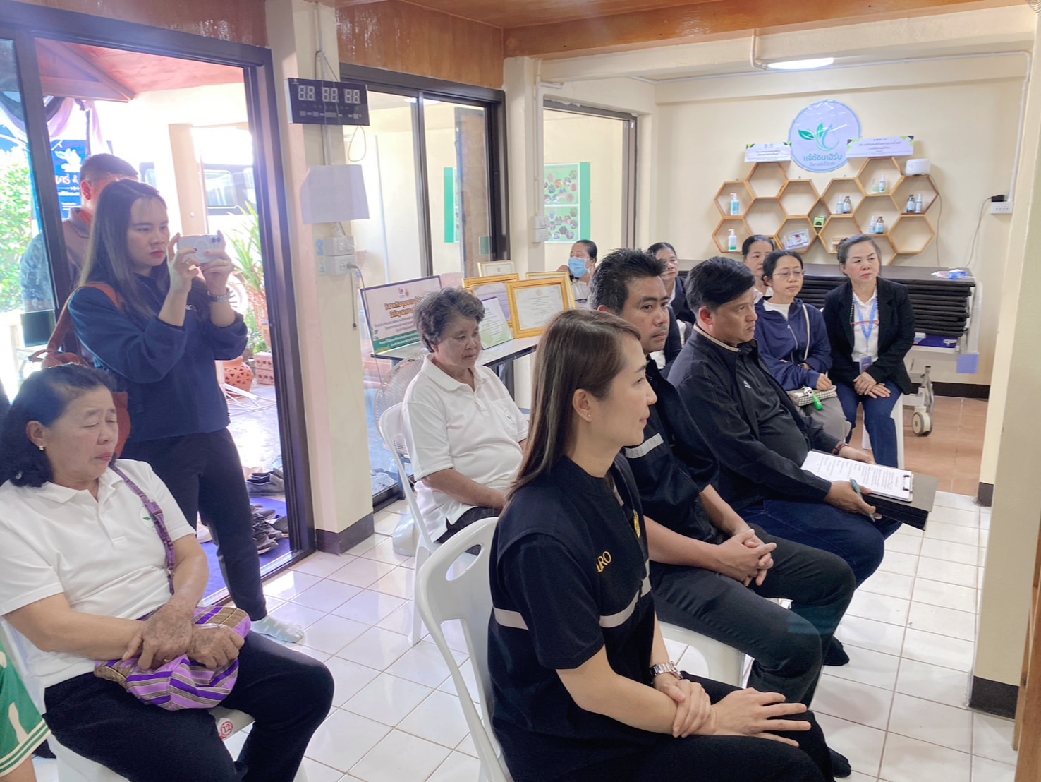 title - หัวหน้าผู้ตรวจราชการ ส.ป.ก. (เขต 3,15 และ 16) ประชุมตรวจติดตามความก้าวหน้าการดำเนินงานตามแผนงานตรวจราชการ ประจําปีงบประมาณ 2569 รอบที่ 1 ณ จังหวัดลำปาง